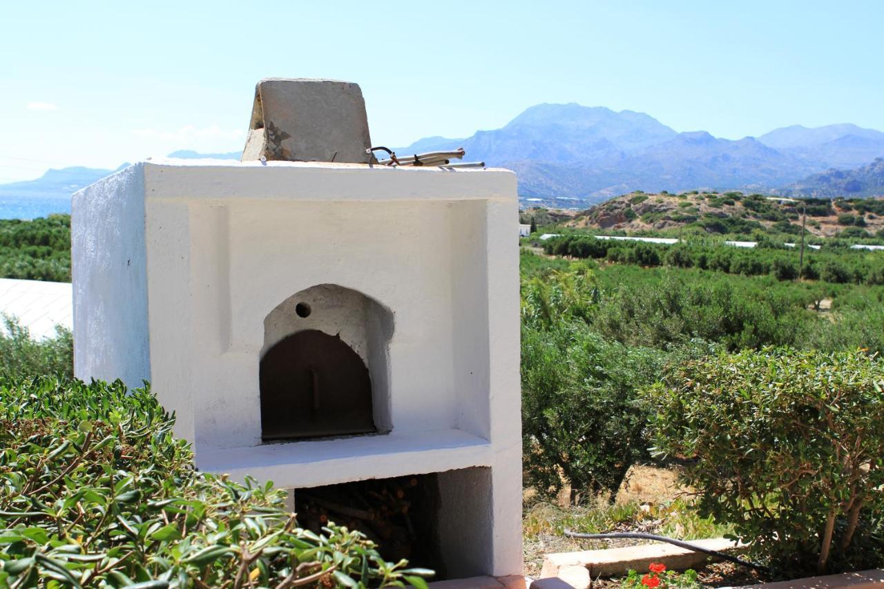 Traditional Olive House Makrýgialos Dış mekan fotoğraf