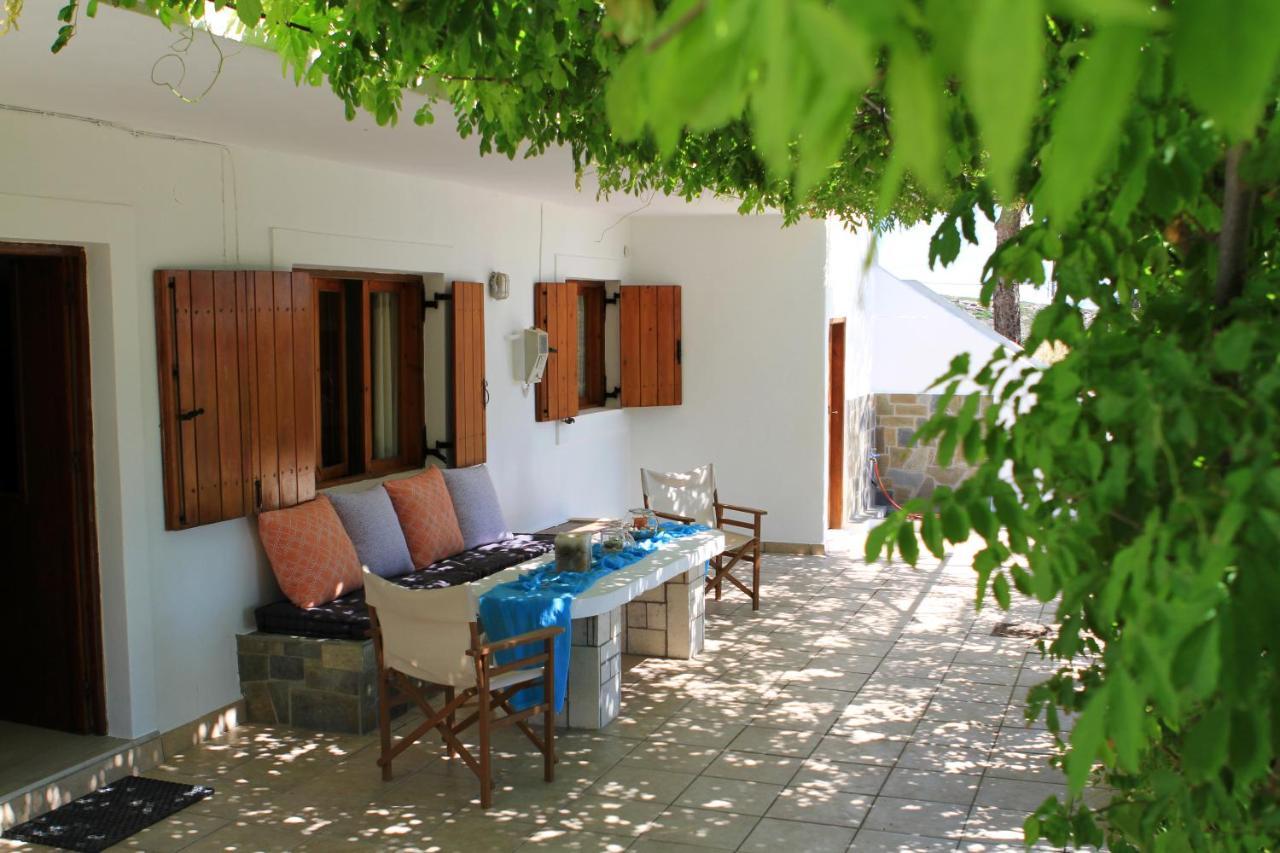 Traditional Olive House Makrýgialos Dış mekan fotoğraf